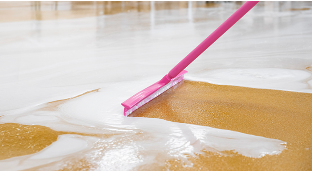 Enhanced Flexibility. Trusted Hygiene. – Meet the New Ultra Hygiene Flex Squeegee