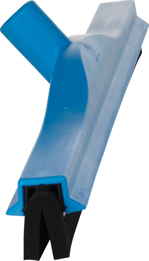 Vikan 7754 Floor Squeegee 600mm - Close Up | Auto Rae-Chem