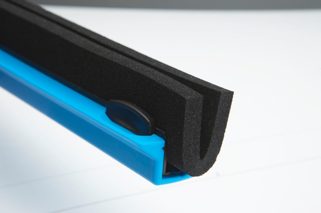 Vikan 7754 Floor Squeegee 600mm - View 5 | Auto Rae-Chem