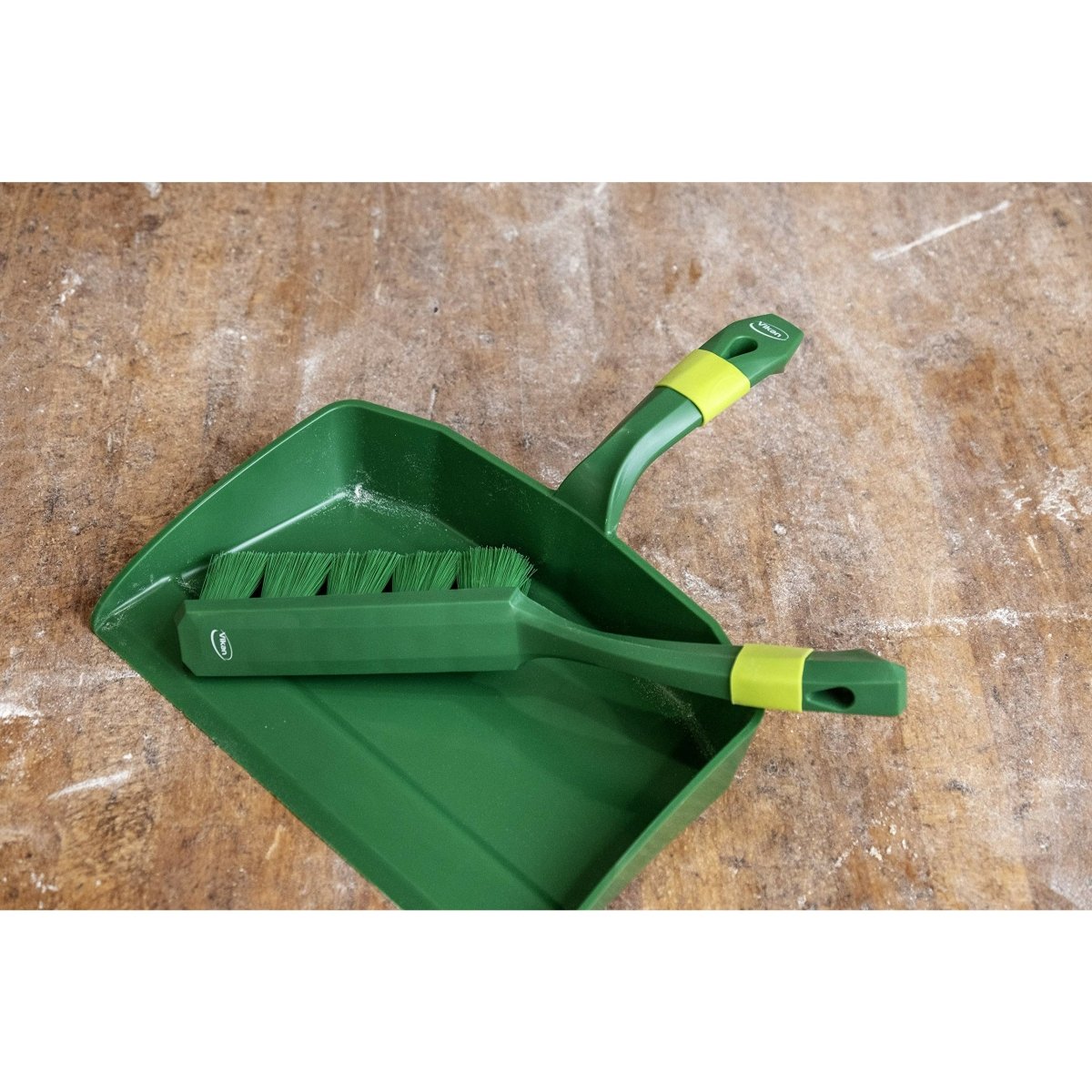 Vikan 45856 UST Bench Brush, Medium, Yellow - Auto Rae-Chem