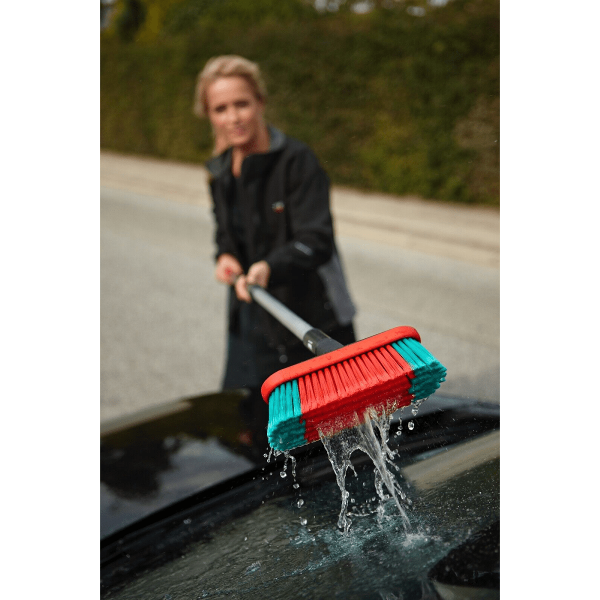 Vikan 526852 Water-Fed Car Wash Brush Adjustable Head 250mm Soft - Auto Rae-Chem