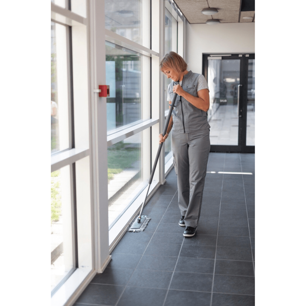 Vikan 549640 Damp 43 Mop, Hook & Loop, 40 cm VEC System Size, Grey, Box of 5 - Auto Rae-Chem