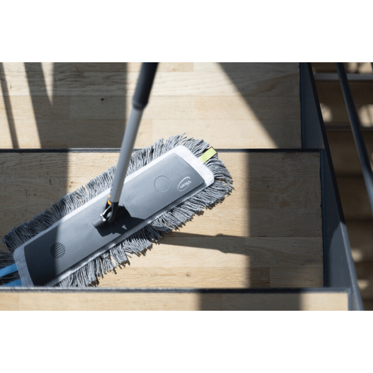 Vikan 549640 Damp 43 Mop, Hook & Loop, 40 cm VEC System Size, Grey, Box of 5 - Auto Rae-Chem